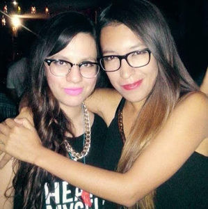 Meet your Posher, Darlene estefania